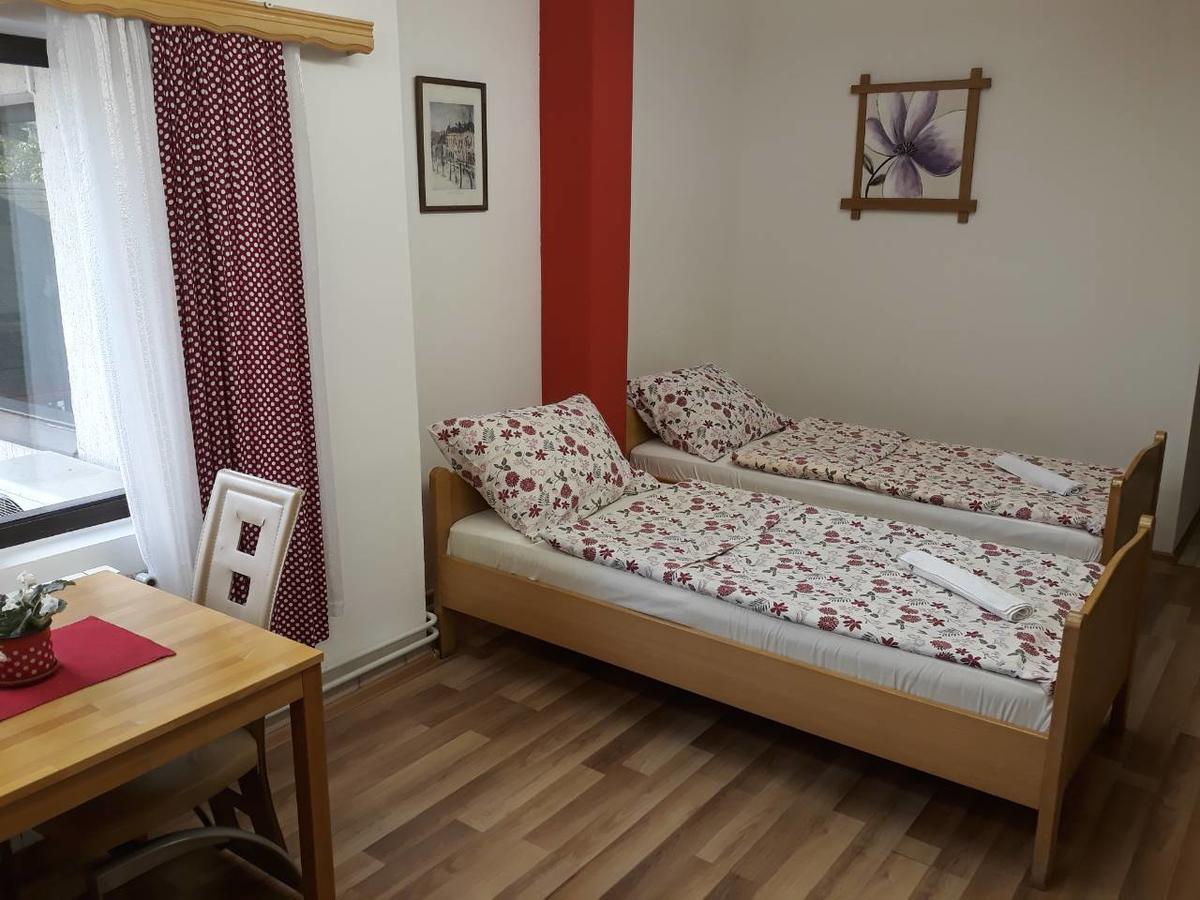 Apartments Emir Tuzla Extérieur photo