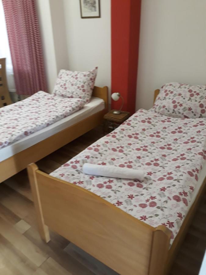Apartments Emir Tuzla Chambre photo